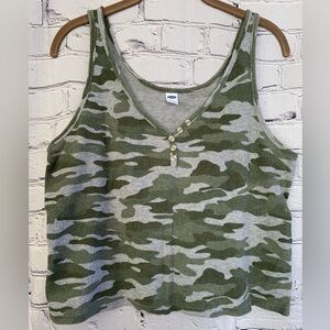 Old Navy Camo Cropped Tank Waffle Knit Size Large